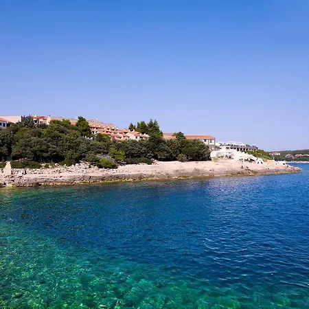 بيت ضيافة Slavica بولا